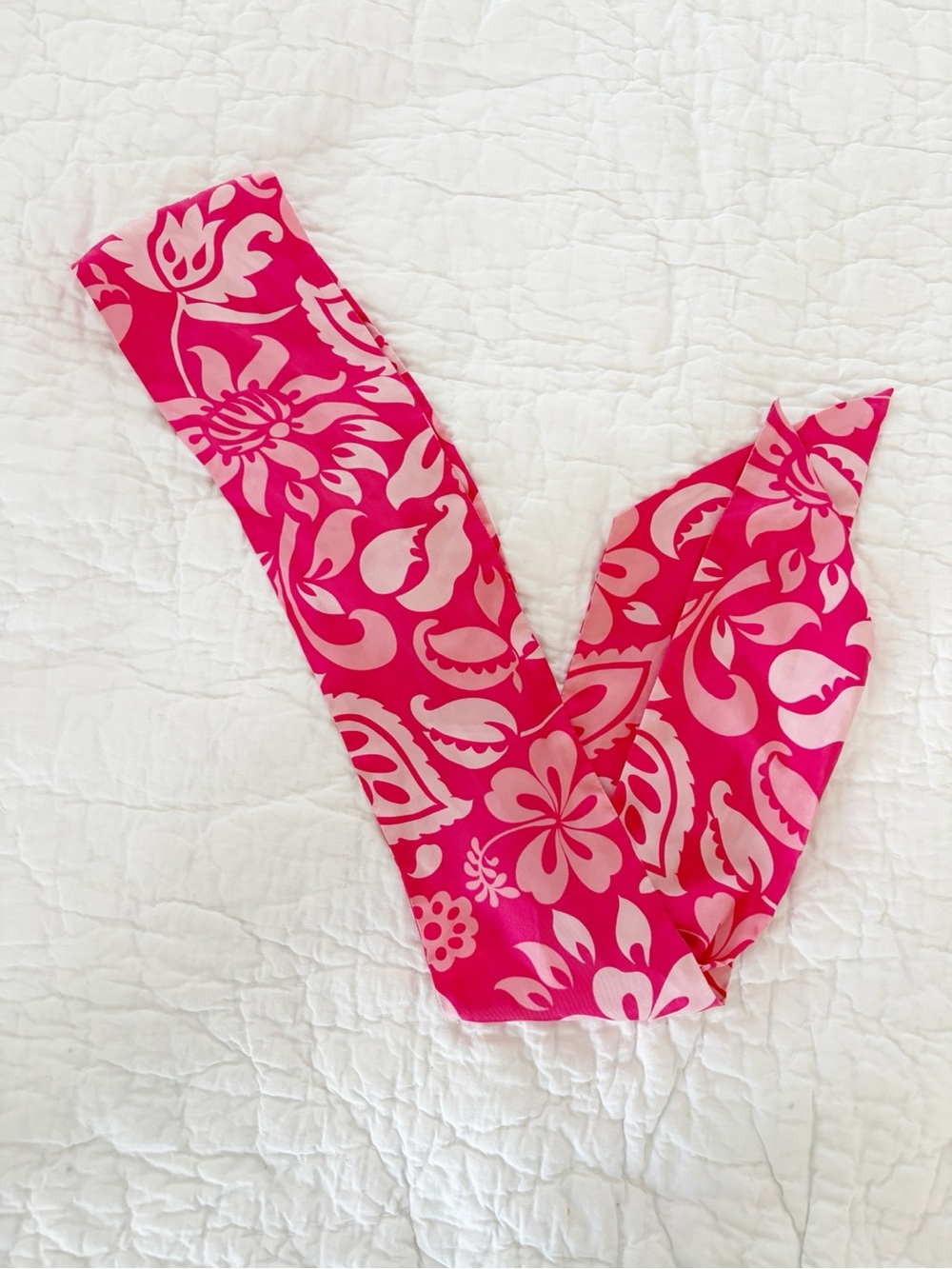 Woman's Pink Floral Print Scarf silky